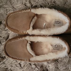 Ugg Slippers